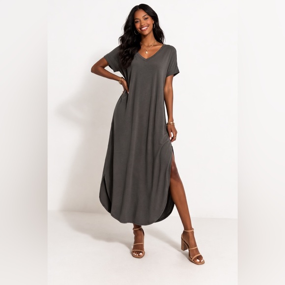 Zenana Outfitters Dresses & Skirts - BN Plus Size  Oversized Short Sleeve Maxi Dress Various